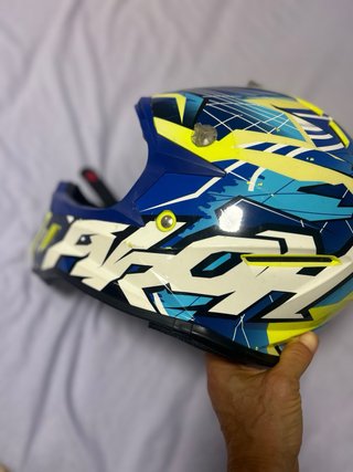 Casco Airoh Cross Azul y Amarillo
