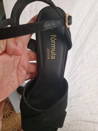 Sandalias Formula Joven Tacón Ancho Negro