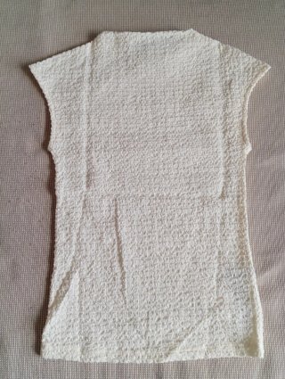 Top Mango Texturizado Blanco manga. Talla S
