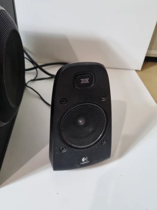 Altavoces 2.1 Logitech THX Z623