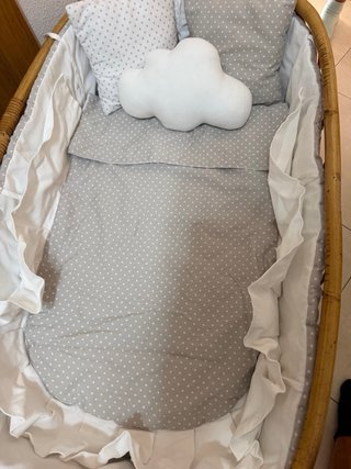 Minicuna de caña con vestiduras