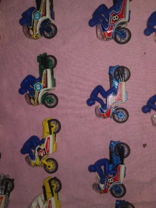 Lote 18 Motos Galletas Siro