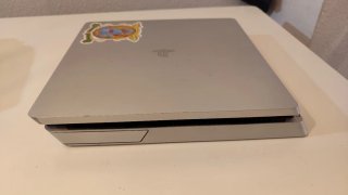 Consola PS4 Plata y Blanca