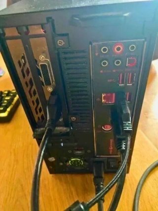 MSI Nightblade Gaming PC Core i5 GTX 870M