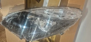 Faro Izquierdo y Derecho Renault Scenic