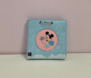 Lote figuras y libros baño para bebé