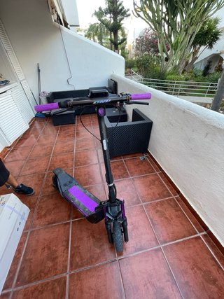 Patinete Eléctrico Segway ZT3 PRO Negro y morado