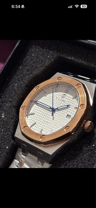 Reloj Tiong Elegante Oro y Plata