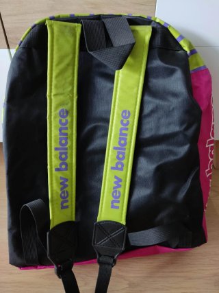 Mochila New Balance Verde y Rosa
