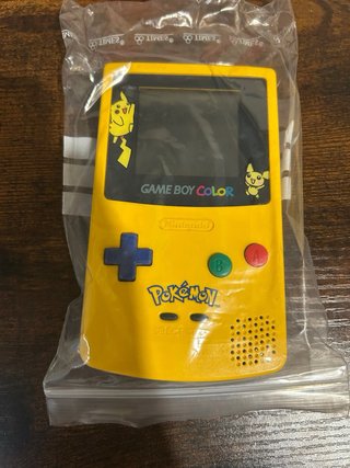 Game Boy Color Edición Pikachu