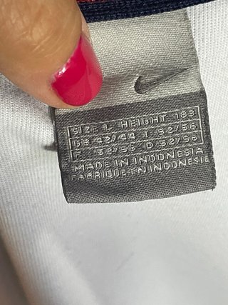 Chaqueta Nike Vintage 90s etiqueta gris