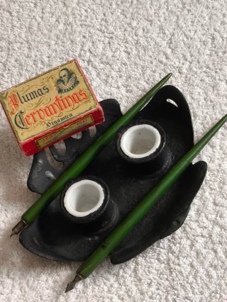 ANTIGUO TINTERO DOBLE CAJA 3 PLUMILLAS, 2 PLUMINES