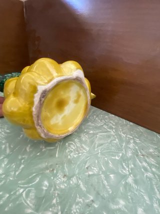 Caraffa ceramica uva verde e gialla