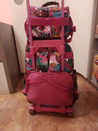 Mochila Totto y neceser a juego