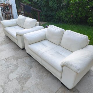 2 Sofás de Piel Blancos