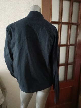 Chaqueta ligera azul marino unisex