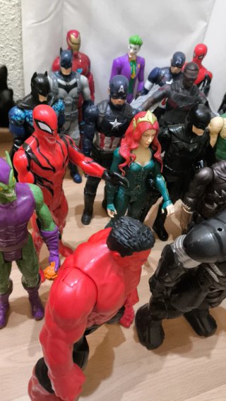 Lote 20 Figuras Superhéroes Grandes