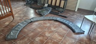 Cama elástica con red de seguridad