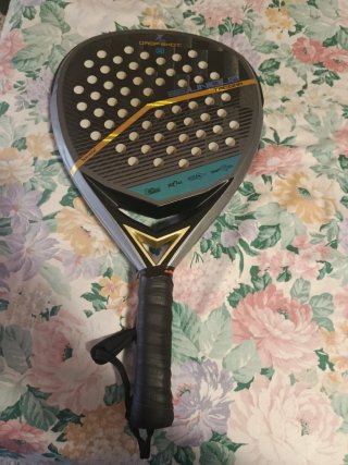 Pala de pádel Drop Shot Tacuma