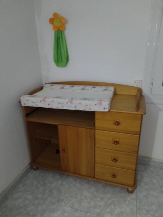 Mueble cambiador madera con cajones