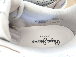 Zapatillas Pepe Jeans plateadas y blancas