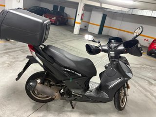 Kymco Agility City 125 Scooter Negra