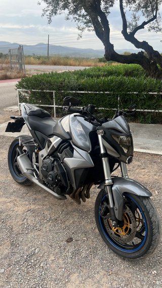 Honda CB1000R 2008 Naked Gris 145.300km