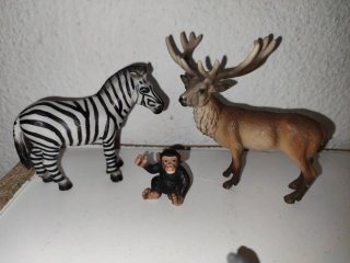 LOTE 13 ANIMALES PVC SCHLEICH + 2 FOQUITAS REGALO