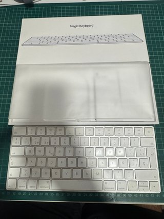 Teclado Apple Magic Keyboard Plata/Blanco