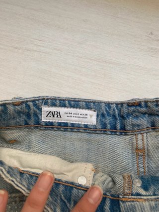 Shorts vaqueros Zara con brillos