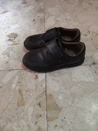 Zapatos Escolares Negros Velcro Talla 37