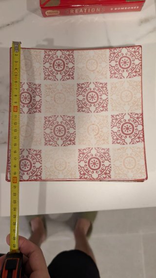 conjunto Platos cuadrados Nestle 20cm