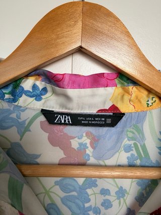Camisa Zara Estampado Floral Satén