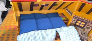 Casa de muñecas transportable de Las 3 Mellizas