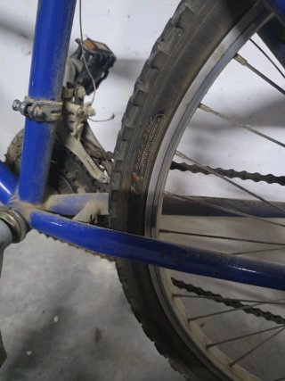 Bicicleta infantil azul