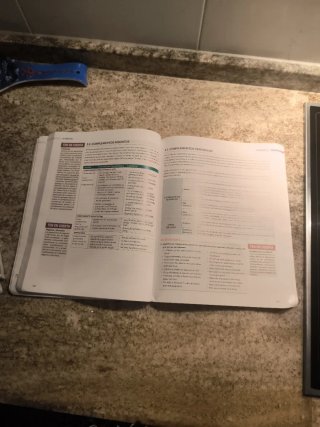 Libro de Lengua Castellana y literatura 2°bach