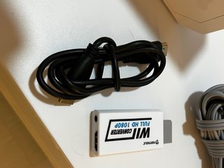 Nintendo Wii + 4 mandos + Accesorios