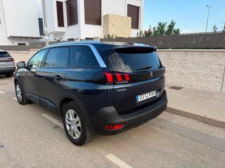 Peugeot 5008 2017