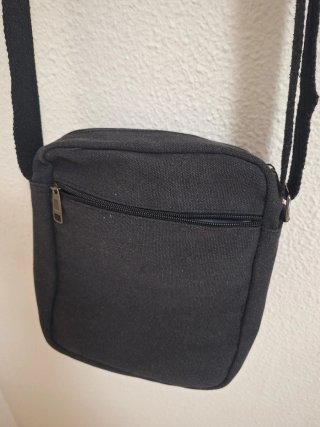 Bolso de tela gris para hombre