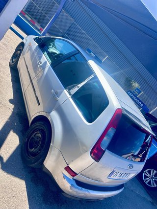 Ford C-MAX 2004