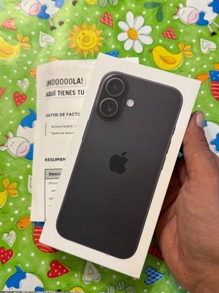 iPhone 16 PRECINTADO FACTURA GARANTÍA 3 AÑOS