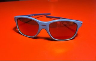 Gafas de sol niño Moxer azules sin estrenar