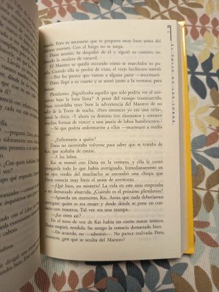 Crónicas de La Torre y Fenris El Elfo