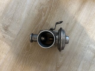 Válvula EGR BMW E46 2.0d M47 2003