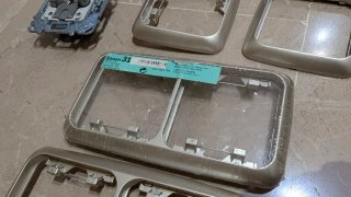 Lote mecanismos eléctricos Simon 31 Cava