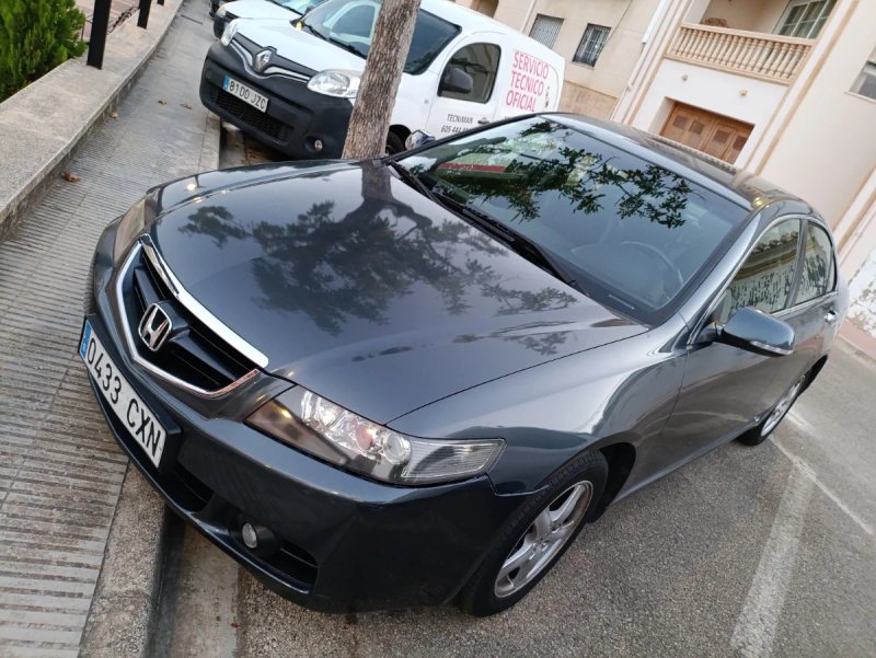 Honda Accord 2004 - foto 1