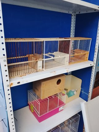 Jaula para pájaros y hámster