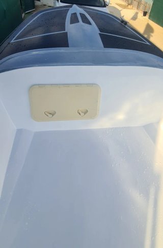 Casco de barco sin motor
