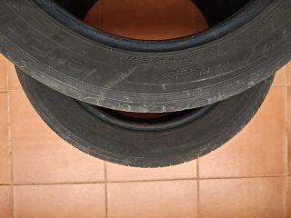 Pareja Neumáticos Hankook 215/55 R17 (DOT 5122)