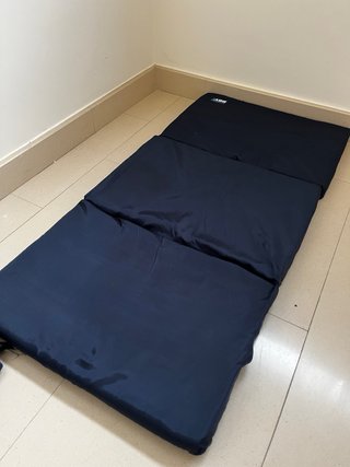 Cuna de viaje con colchón